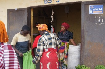 Campo de refugiados em Ruanda