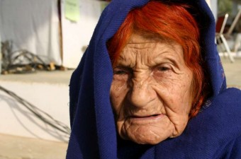 Uma mulher paquistanesa deslocada pela onda de violência na fronteira com o Afeganistão. Foto: ACNUR/Q.K.Afridi