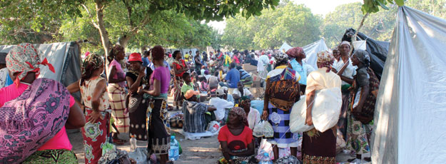 INGC distribui comida aos refugiados de Homoíne