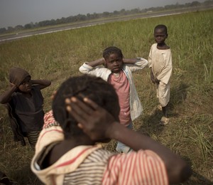 O aeroporto que se transformou em um campo de refugiados