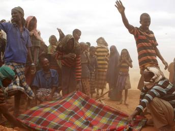 Onda de refugiados do Sudão do Sul chega à Etiópia